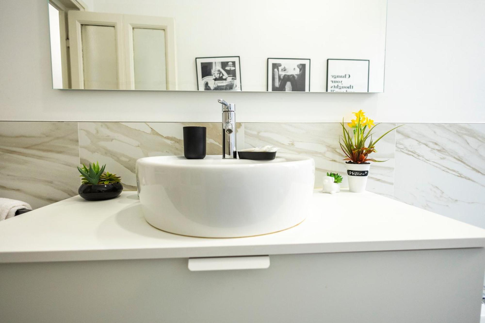 Macchi Charming Apartment By 101Flats Milán Exteriér fotografie